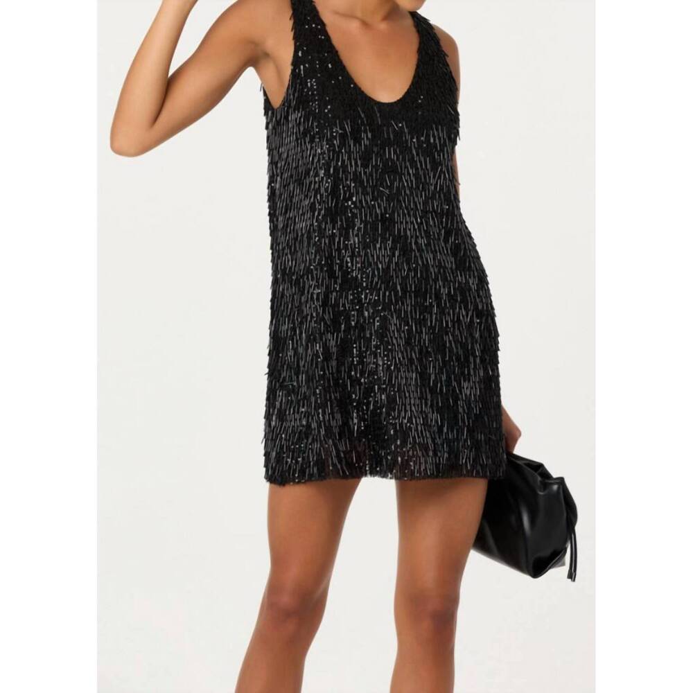 NEW ASTR emani sleeveless dress in black - Picture 3 of 5